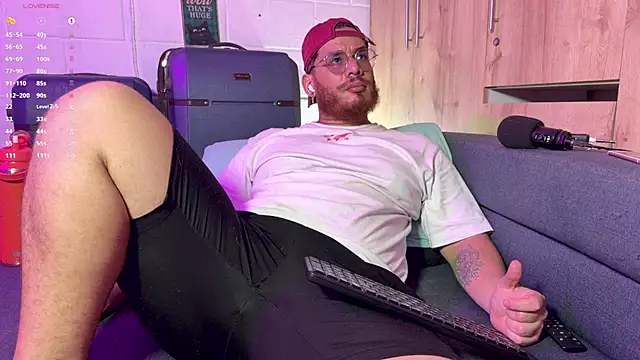 anotherbigboy  online show from July 9, 12:15 am