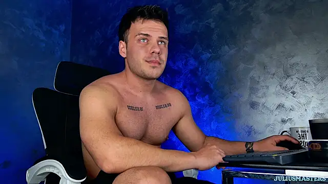 juliusmasters online show from February 3, 8:25 pm