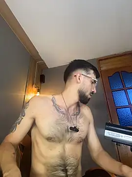 Snapshot of Mr_WhiteCock chatting on June 26, 5:06 pm Mr WhiteCock online show from June 26, 5:06 pm