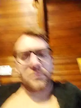 tomee83 online show from January 10, 6:37 am