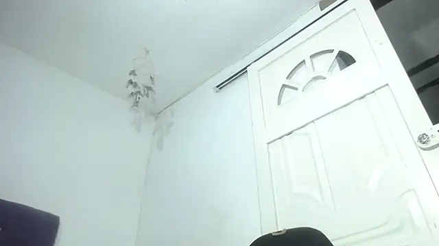 Squirter pussybomb online show from July 26, 7:26 am