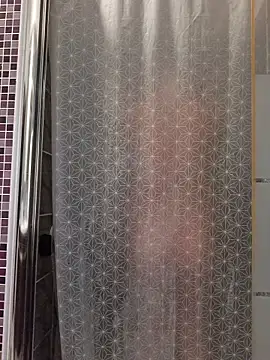 pachapeter online show from April 15, 6:37 pm