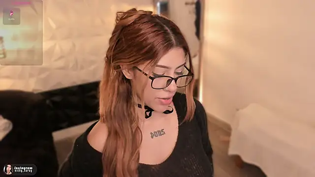 Snapshot of nickky__ chatting on April 8, 3:39 am nickky online show from April 8, 3:39 am