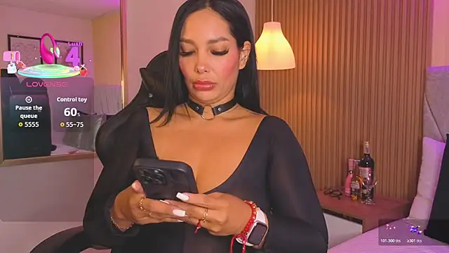 Dakota diaz  online show from November 27, 8:33 pm