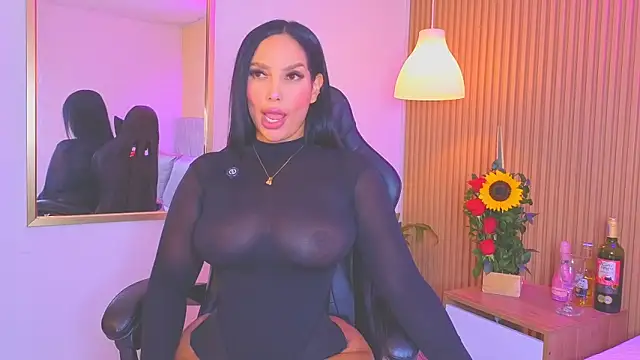 Snapshot of Dakota_diaz_ chatting on March 15, 7:31 pm Dakota diaz online show from March 15, 7:31 pm