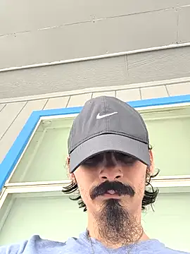 Snapshot of Anxiety420 chatting on February 13, 7:32 pm Anxiety420 online show from February 13, 7:32 pm