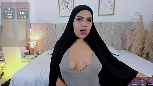 Umarani  online show from October 15, 11:43 am