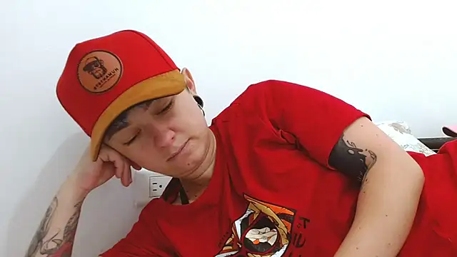 tomboyblue online show from February 21, 3:35 pm