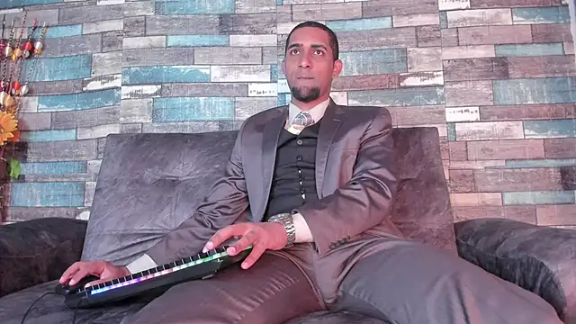 Paolo johnson online show from November 14, 11:53 am