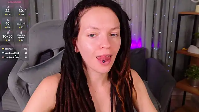 Snapshot of CoreyJane chatting on July 7, 7:23 am CoreyJane online show from July 7, 7:23 am