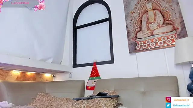 DahianaLincoln online show from December 22, 10:07 pm