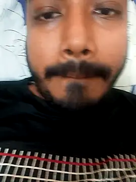 desiboyasif online show from December 3, 9:11 am