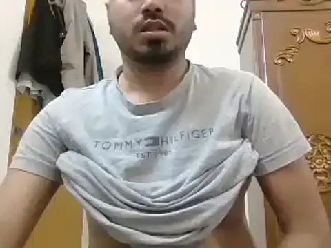 desiboyasif online show from September 28, 4:56 pm
