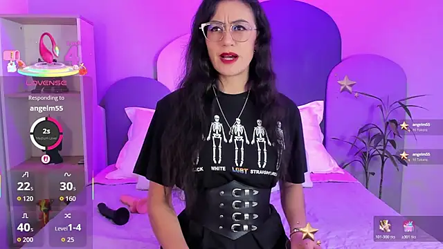 SophieGomez22 online show from November 30, 11:25 am