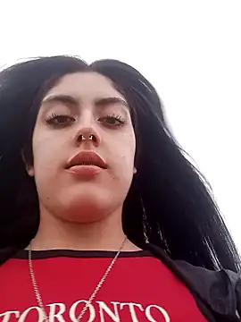 Snapshot of Mazikeen-- chatting on December 17, 10:54 pm Mazikeen-- online show from December 17, 10:54 pm