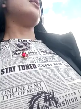 Snapshot of Mazikeen-- chatting on January 26, 9:40 pm Mazikeen-- online show from January 26, 9:40 pm