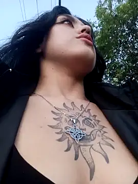 Snapshot of Mazikeen-- chatting on January 27, 10:16 pm Mazikeen-- online show from January 27, 10:16 pm