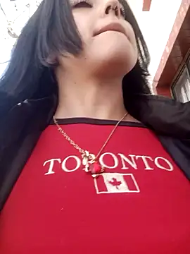 Snapshot of Mazikeen-- chatting on January 29, 9:39 pm Mazikeen-- online show from January 29, 9:39 pm