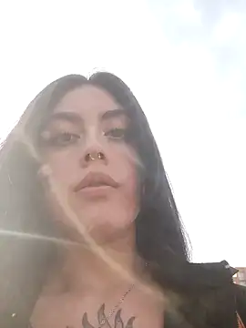 Snapshot of Mazikeen-- chatting on February 2, 10:17 pm Mazikeen-- online show from February 2, 10:17 pm