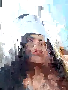 Snapshot of Mazikeen-- chatting on February 20, 10:04 pm Mazikeen-- online show from February 20, 10:04 pm