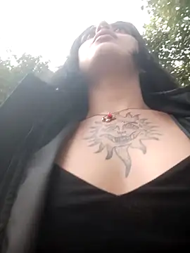 Snapshot of Mazikeen-- chatting on March 1, 9:59 pm Mazikeen-- online show from March 1, 9:59 pm