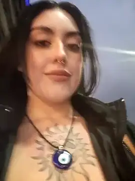 Snapshot of Mazikeen-- chatting on March 15, 11:28 pm Mazikeen-- online show from March 15, 11:28 pm