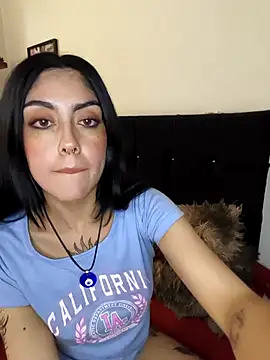 Snapshot of Mazikeen-- chatting on November 9, 9:24 pm Mazikeen-- online show from November 9, 9:24 pm