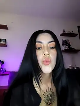 Snapshot of Mazikeen-- chatting on November 29, 9:51 pm Mazikeen-- online show from November 29, 9:51 pm