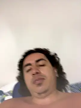 DanielGomez9 online show from December 4, 4:44 am