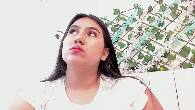 LexiiBloom online show from September 26, 10:30 am
