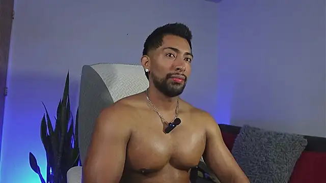 Couple muscle1 online show from June 15, 10:17 am
