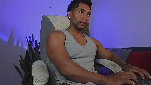 Couple muscle1 online show from July 16, 2:23 pm
