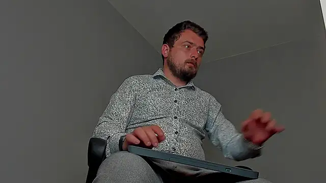 Master Mark Wayne online show from November 4, 12:10 am