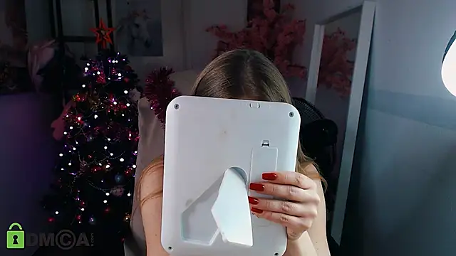 Snapshot of _KittyBoo chatting on December 10, 12:38 pm KittyBoo online show from December 10, 12:38 pm