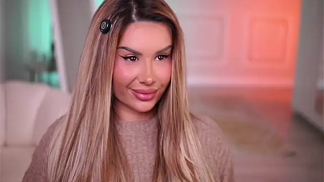 Snapshot of EvaZane chatting on November 30, 10:58 pm EvaZane online show from November 30, 10:58 pm