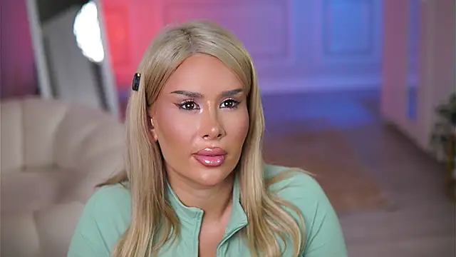 EvaZane online show from February 6, 8:34 pm