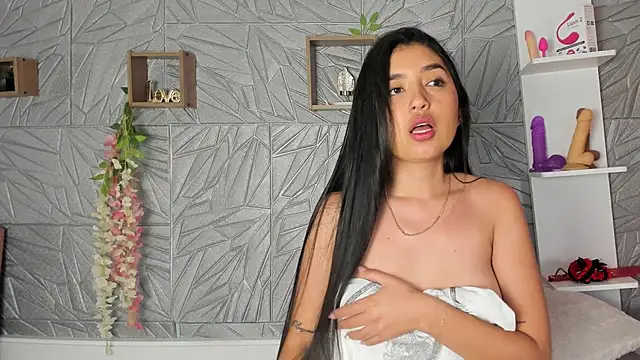 LilithKlain  online show from January 13, 4:19 pm