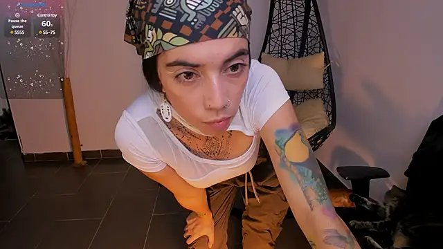 Nina-monroe online show from January 22, 9:21 pm