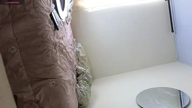 ViolettaSummer online show from October 4, 5:33 pm