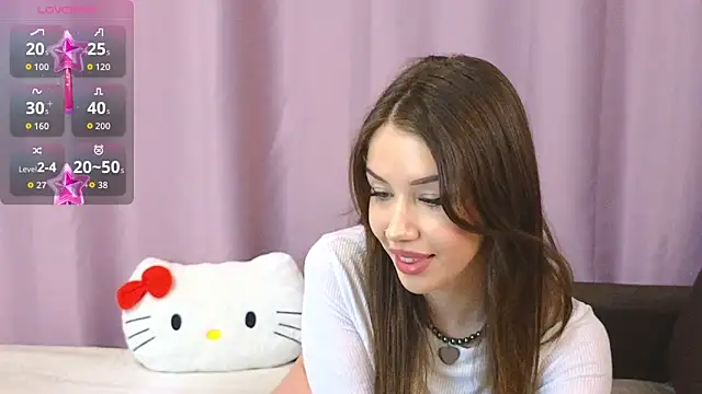 Snapshot of ellie_kramer chatting on May 5, 7:55 pm ellie kramer online show from May 5, 7:55 pm