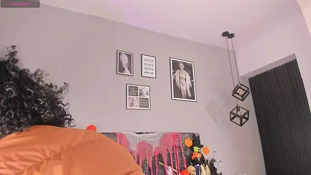 Katejordan online show from October 28, 3:43 am