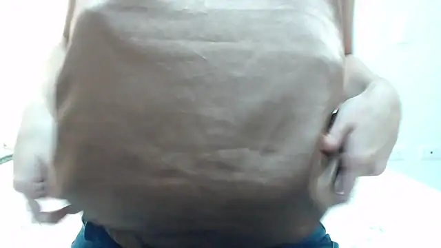 Snapshot of Caribbean_beauty_ chatting on November 11, 1:49 am Caribbean beauty online show from November 11, 1:49 am