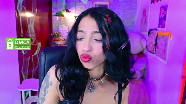 REDHOTTER  online show from October 7, 8:06 pm