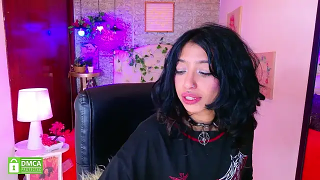 REDHOTTER  online show from January 15, 8:23 pm