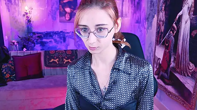 Orianna Fox online show from March 21, 4:28 am
