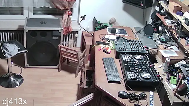 rosaeichel online show from February 17, 4:20 am