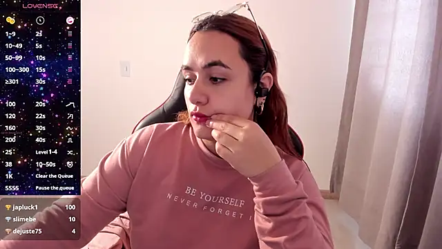 maryluna95 online show from November 5, 5:13 pm