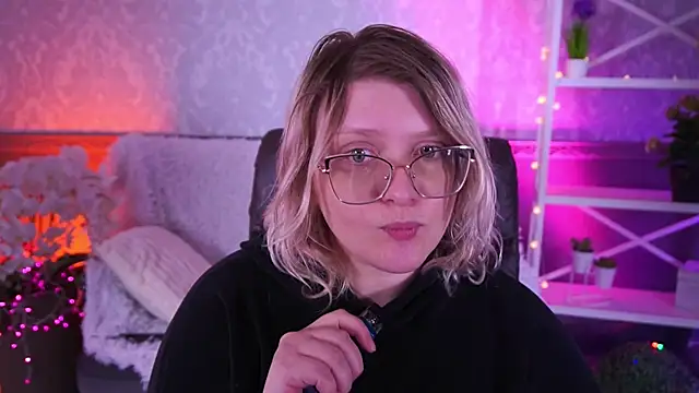 CoolTatis online show from February 10, 7:12 am