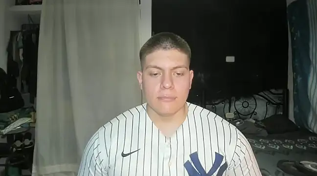 Snapshot of regan_jhonso chatting on February 2, 7:09 am regan jhonso online show from February 2, 7:09 am