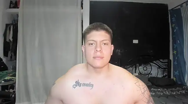 Snapshot of regan_jhonso chatting on February 23, 7:55 am regan jhonso online show from February 23, 7:55 am